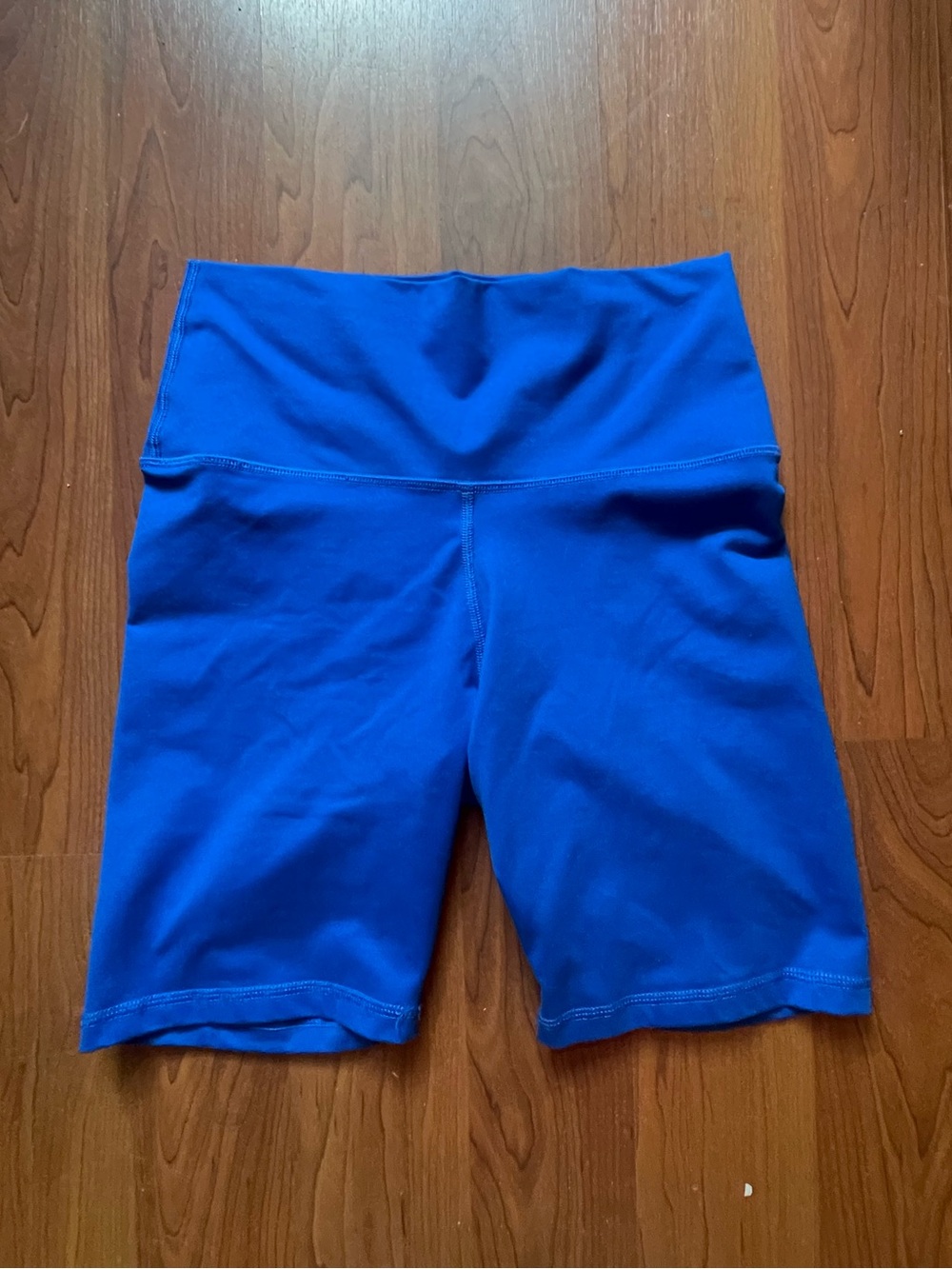 Aerie chill.play.move bike short